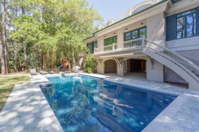 Luxe Family Retreat with Lagoon Views, Private Pool, Game Room, Concierge Services